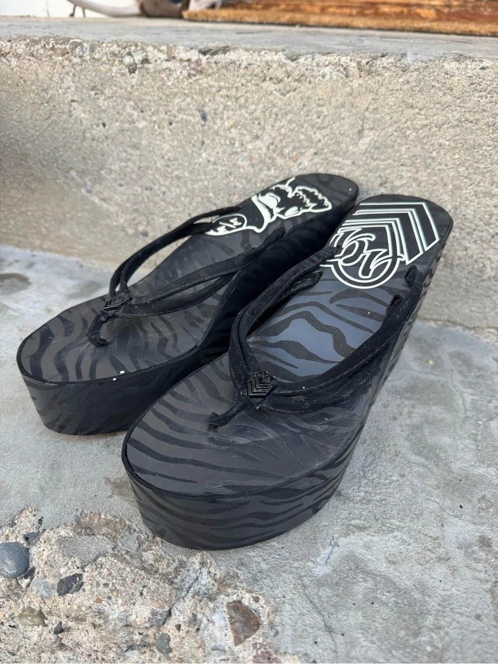 Black Platform Flip Flop Sandals with Zebra Print - metal mulisha